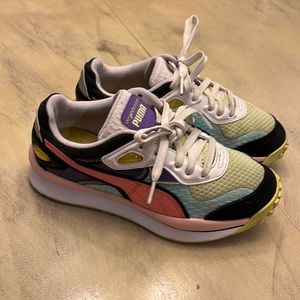 Womens Puma H.ST.20 Strap Leather Black Rose Gold Running Shoes SZ 6.5 368834-01